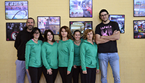 Se inaugura la exposición de fotografía en el Polideportivo José Veral