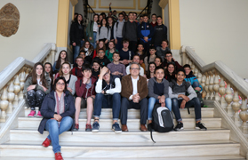 El Ayuntamiento de Sagunto recibe la visita de profesorado y alumnado de colegios de Millau