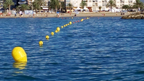 El espigón norte de la playa de Puerto de Sagunto aumenta las medidas de seguridad 