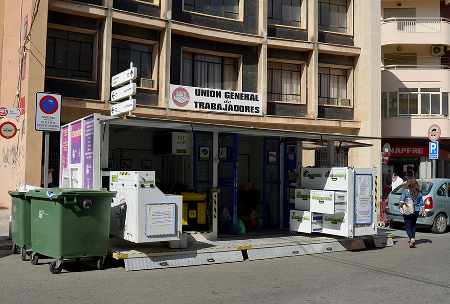El servicio de ecoparque móvil se ubicará cada día en diferentes puntos del municipio 