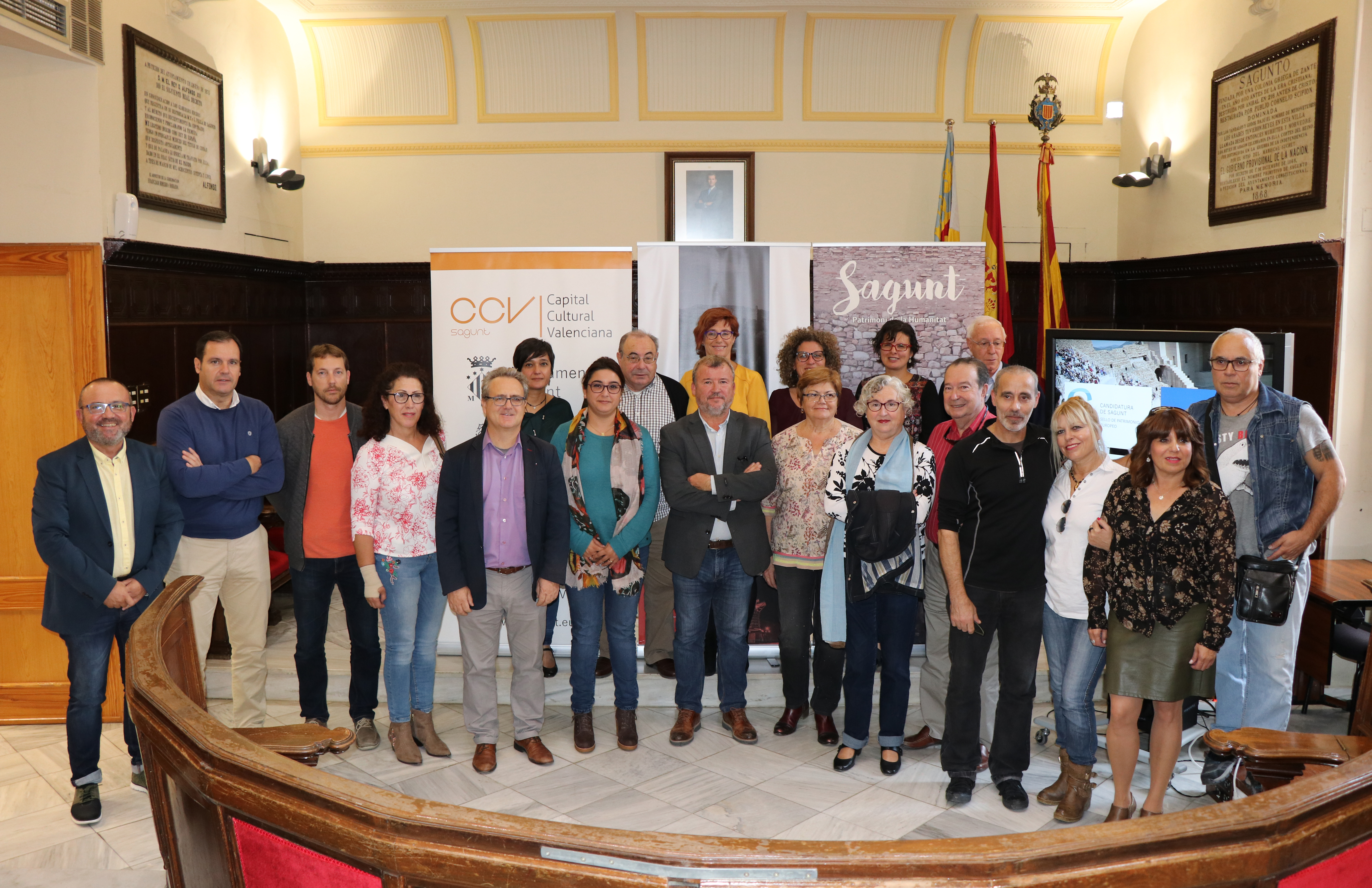 El alcalde ha presentado a los colectivos, asociaciones culturales y a grupos políticos el proyecto de la candidatura del Sello de Patrimonio Europeo