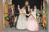 El alcalde y concejales del Ayuntamiento de Sagunto inauguran la Exposición del Ninot 