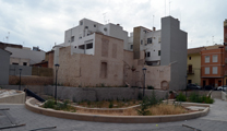 Aprobados los pliegos de condiciones para reanudar la obra en el solar de la calle Huertos